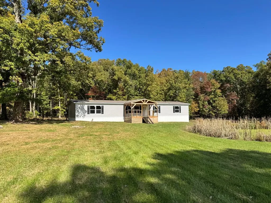 130 Dripping Springs Court Monterey TN 38574