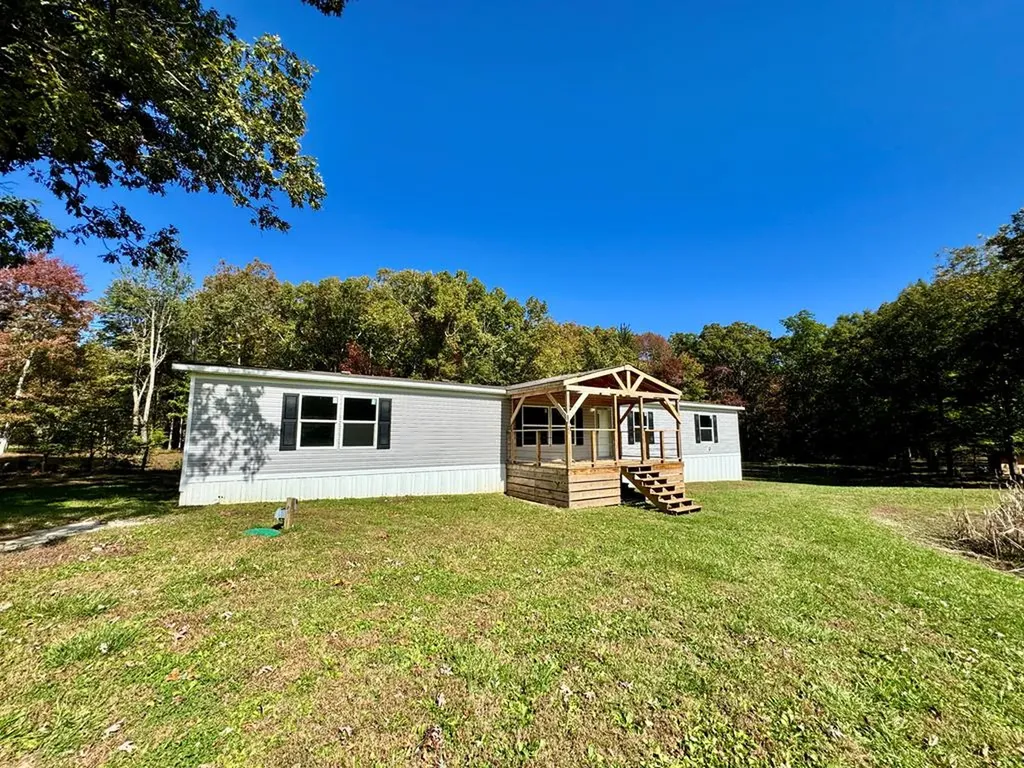 130 Dripping Springs Court Monterey TN 38574