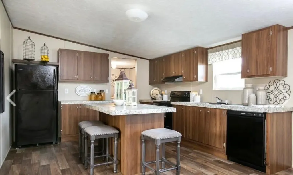 130 Dripping Springs Court Monterey TN 38574