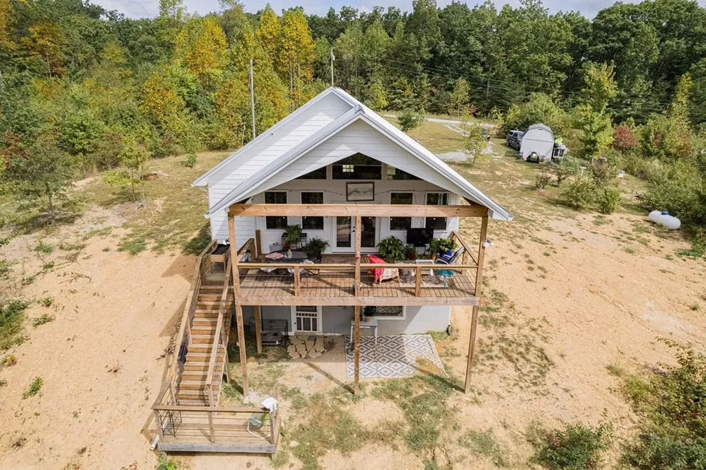 14454 Peach Stone Lane Crawford TN 38554