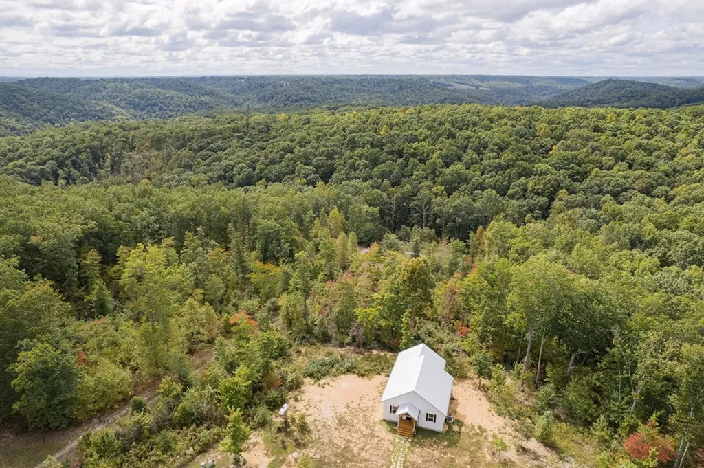 14454 Peach Stone Lane Crawford TN 38554