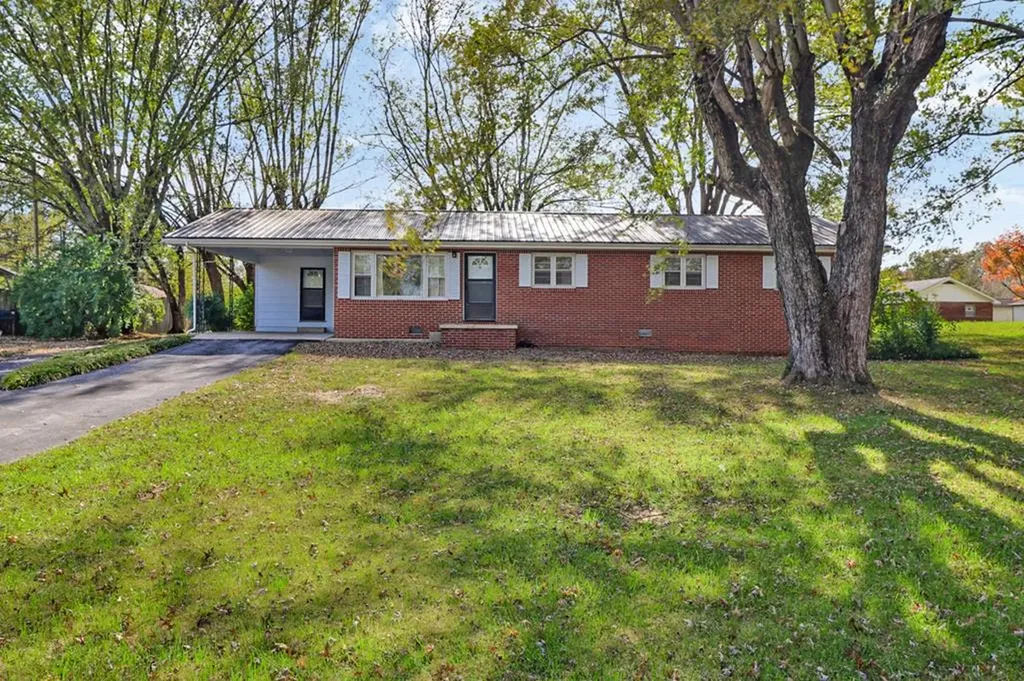 70 Westwind Drive Crossville TN 38555