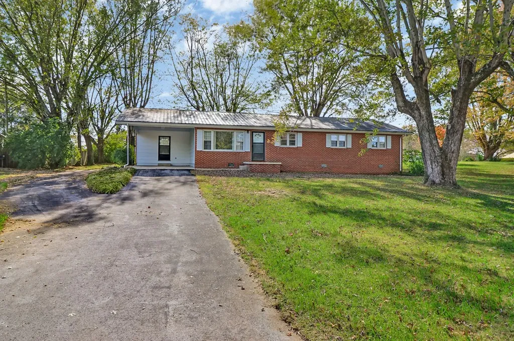 70 Westwind Drive Crossville TN 38555