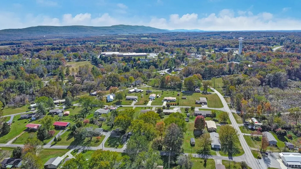 70 Westwind Drive Crossville TN 38555