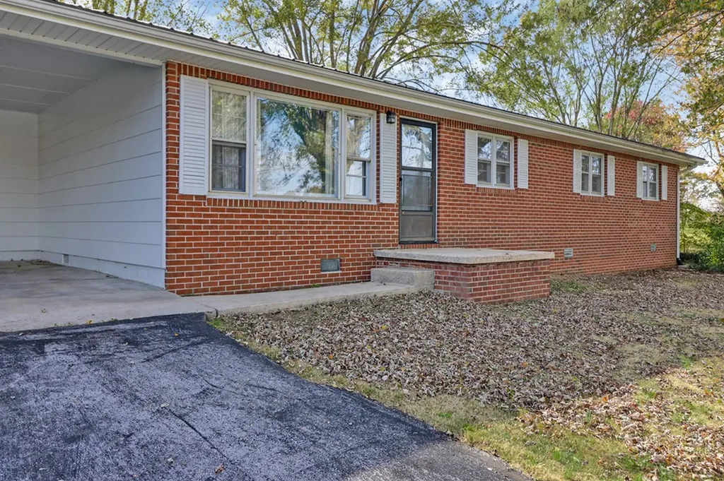 70 Westwind Drive Crossville TN 38555