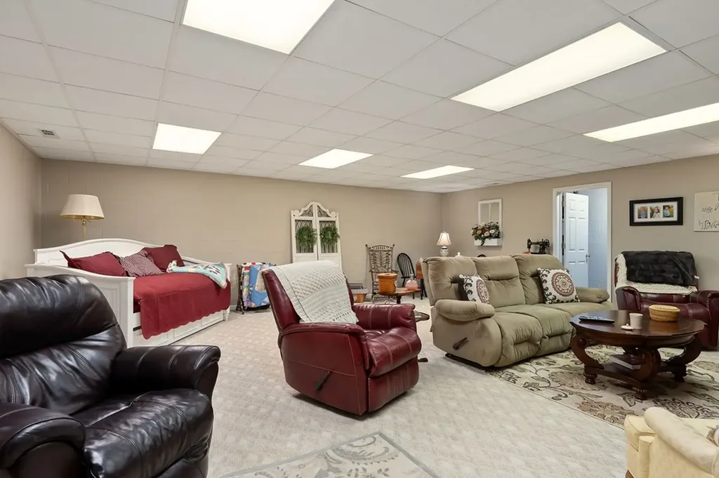 708 Low Gap Road Sparta TN 38583