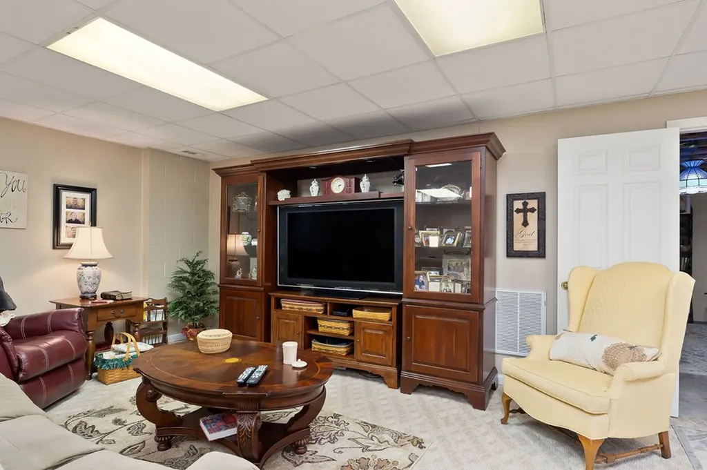 708 Low Gap Road Sparta TN 38583