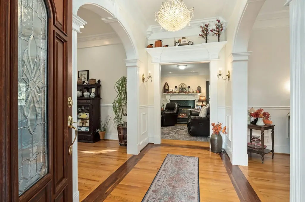 708 Low Gap Road Sparta TN 38583