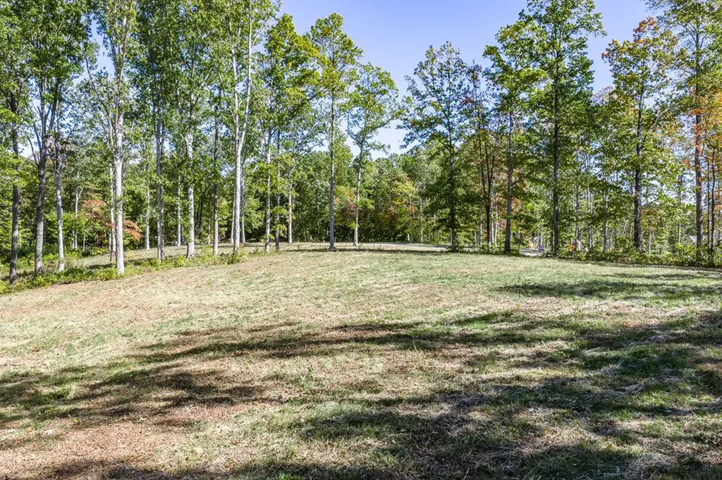 628 Cumberland Cove Road Monterey TN 38574