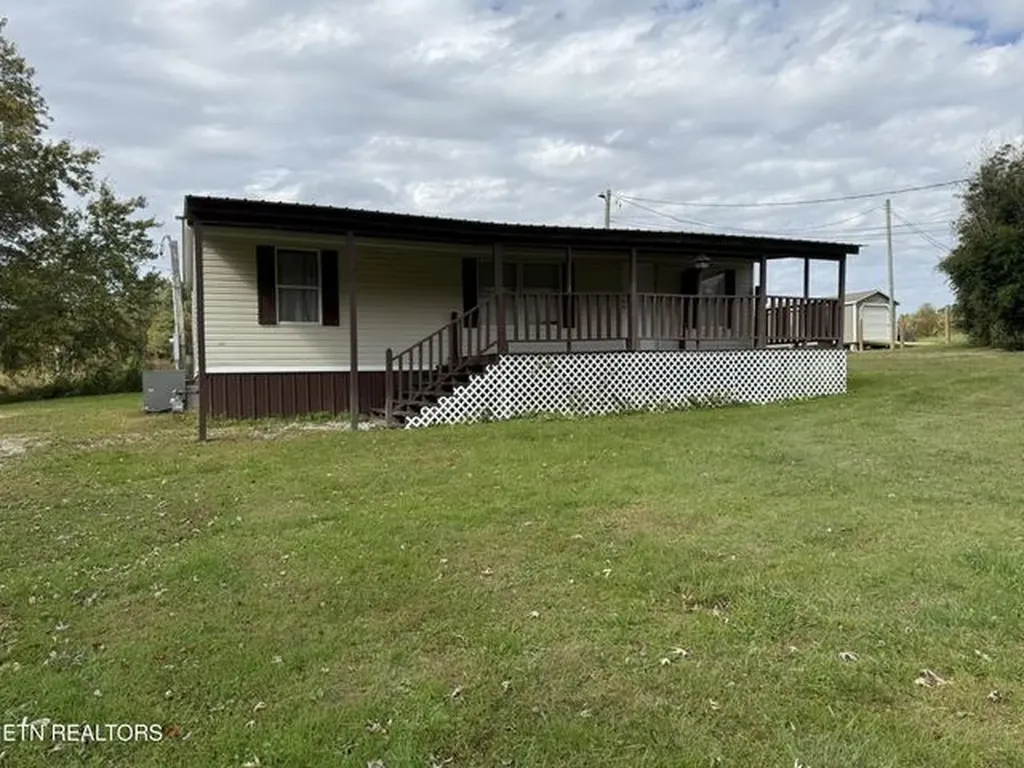 152 Woodlawn Drive Jamestown TN 38556-6288