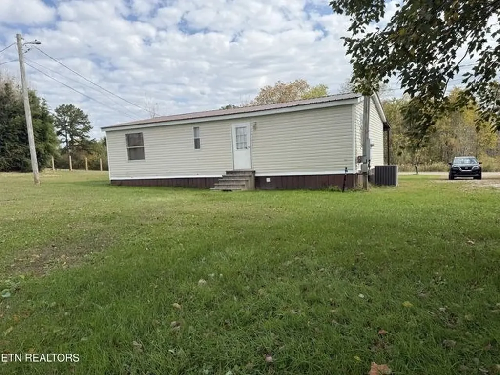 152 Woodlawn Drive Jamestown TN 38556-6288