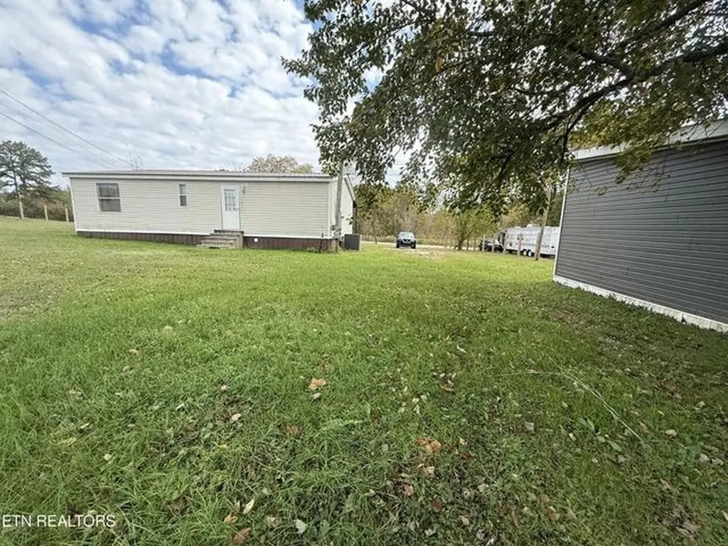 152 Woodlawn Drive Jamestown TN 38556-6288