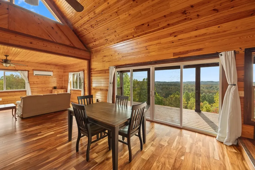 604 Hickory Lane Hilham TN 38568