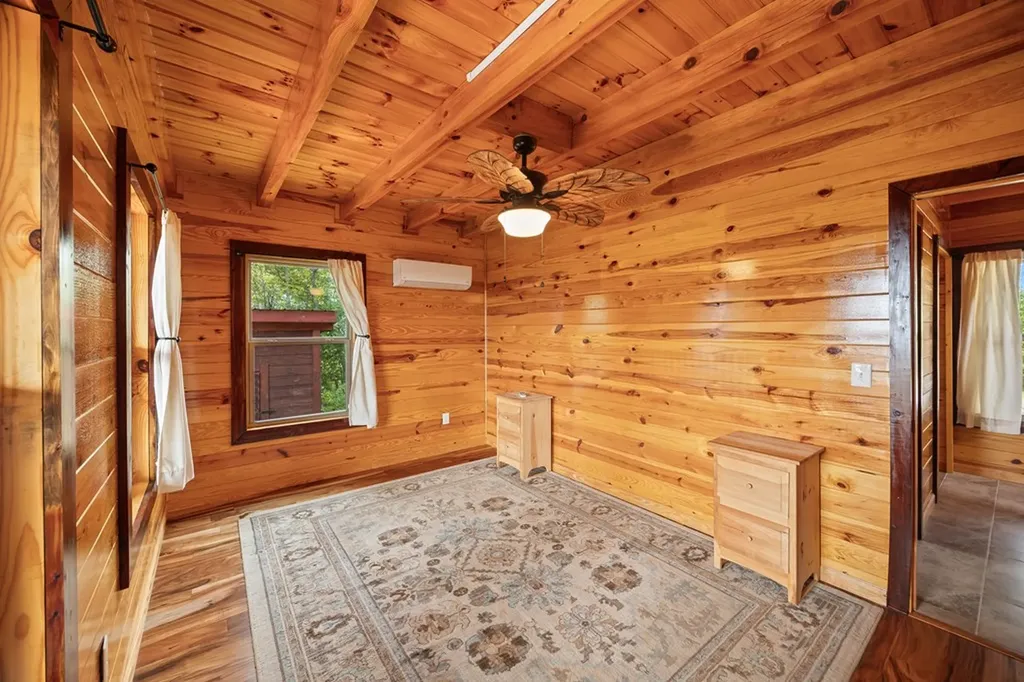 604 Hickory Lane Hilham TN 38568