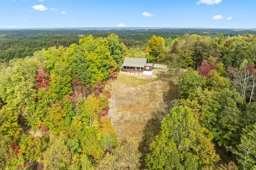 604 Hickory Lane Hilham TN 38568