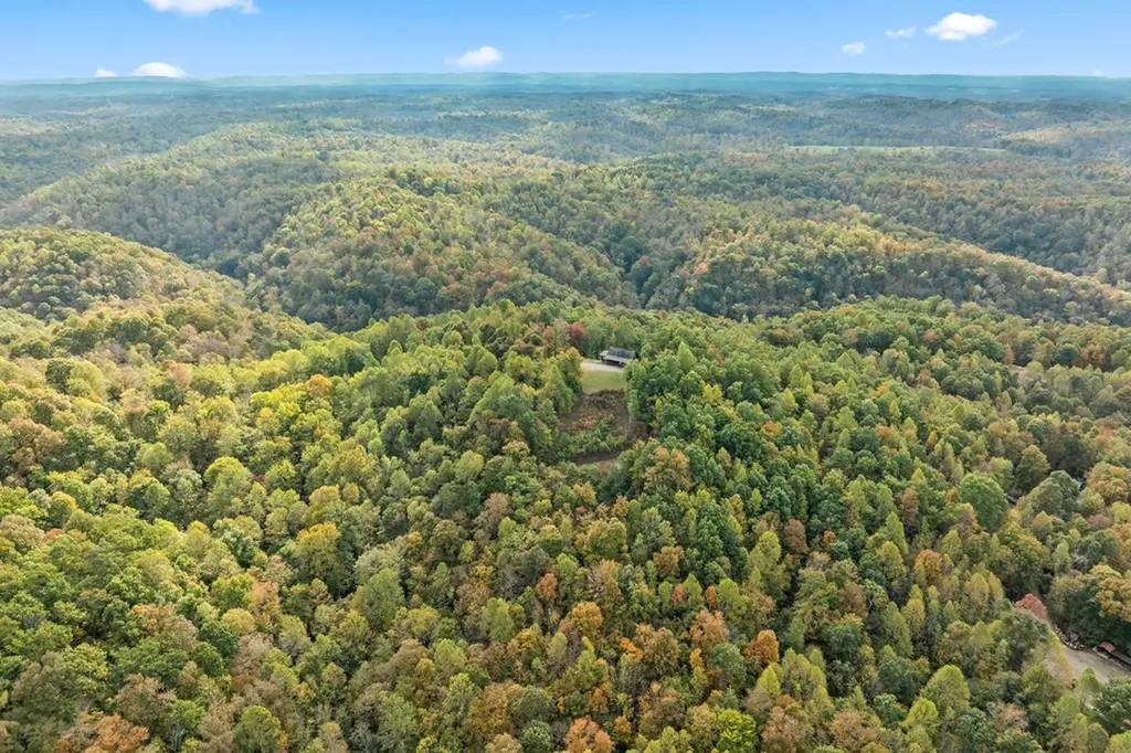 604 Hickory Lane Hilham TN 38568