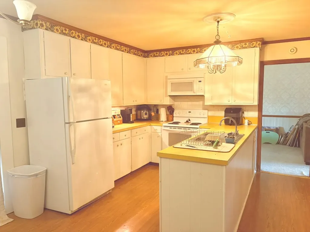 128 N. Turner Drive Sparta TN 38583