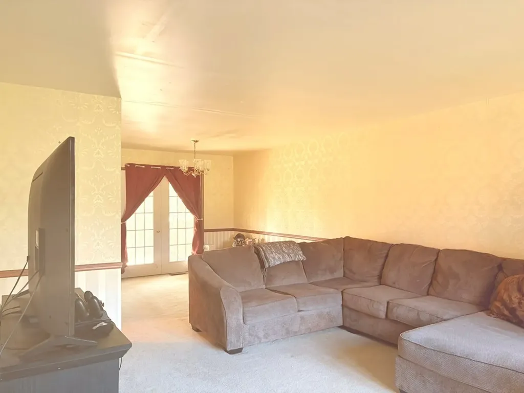 128 N. Turner Drive Sparta TN 38583