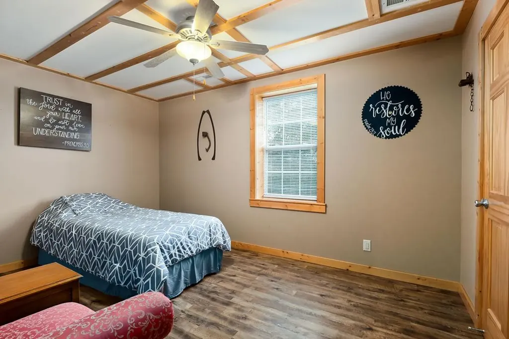 1195 Highland Avenue Baxter TN 38544