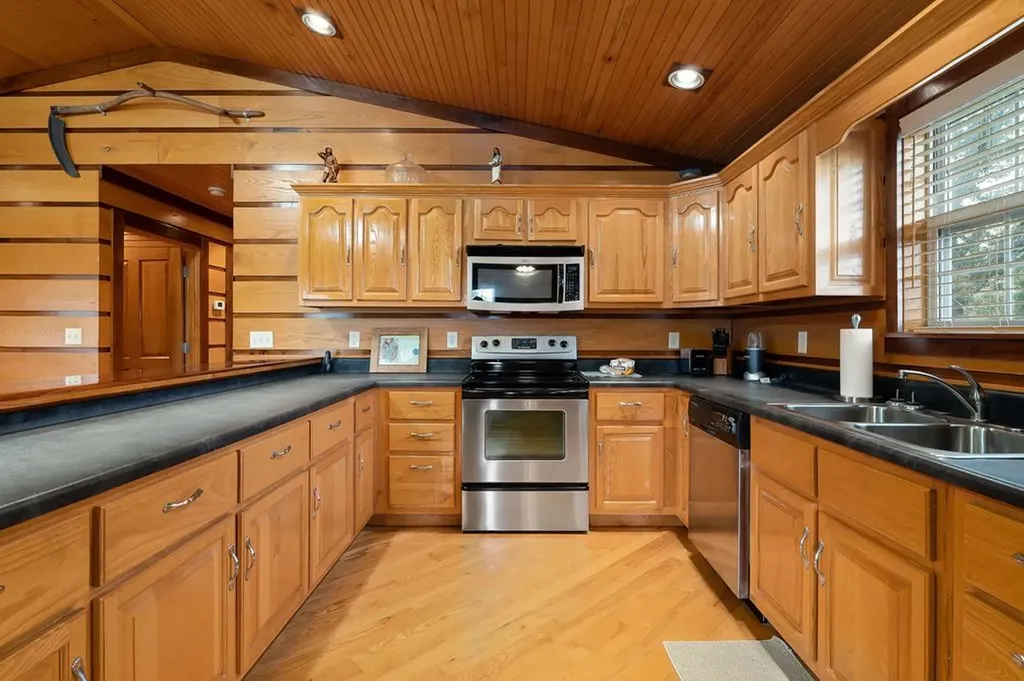 1195 Highland Avenue Baxter TN 38544