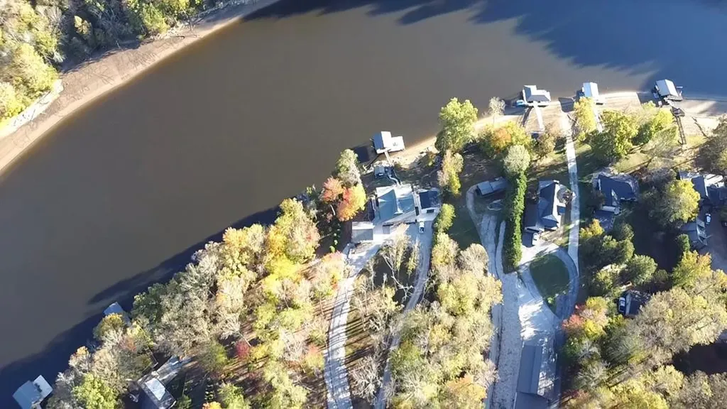 608 Lakeview Road Walling TN 38587