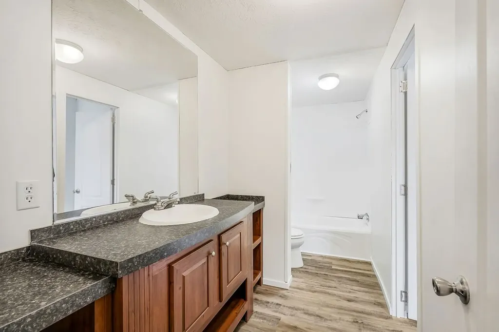 126 Holly Creek Road Celina TN 38551