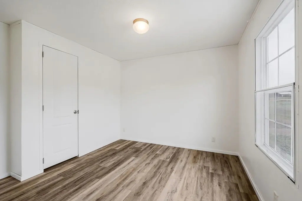 126 Holly Creek Road Celina TN 38551