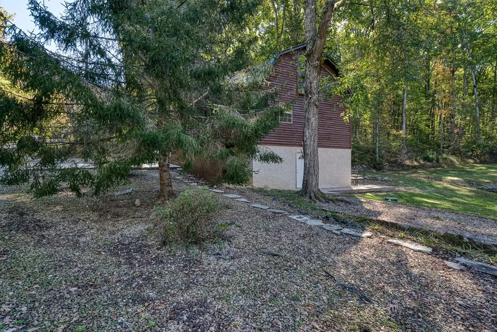 279 Siever Road Crossville TN 38572-1920