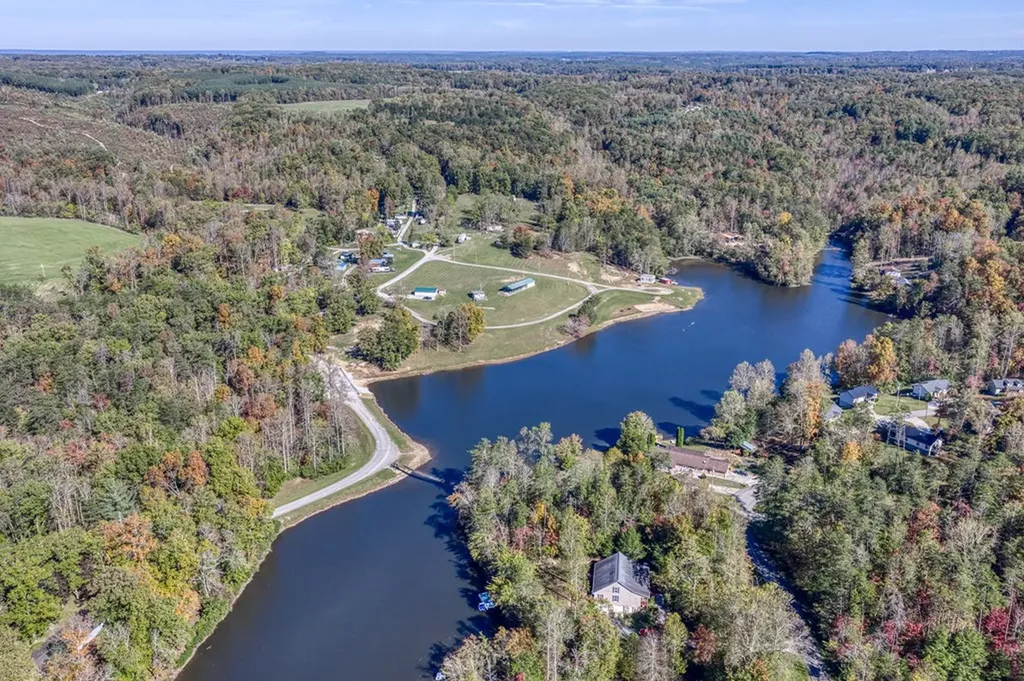 279 Siever Road Crossville TN 38572-1920