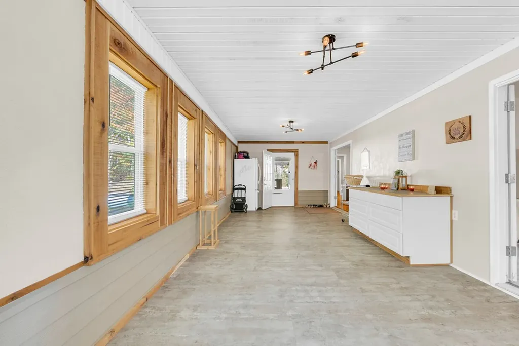 908 River Chase Trail Clarkrange TN 38553