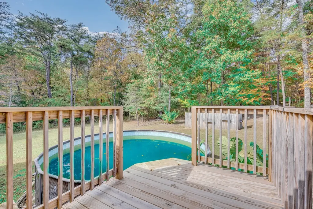 908 River Chase Trail Clarkrange TN 38553