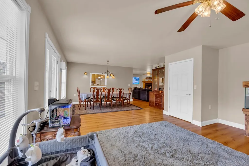 908 River Chase Trail Clarkrange TN 38553