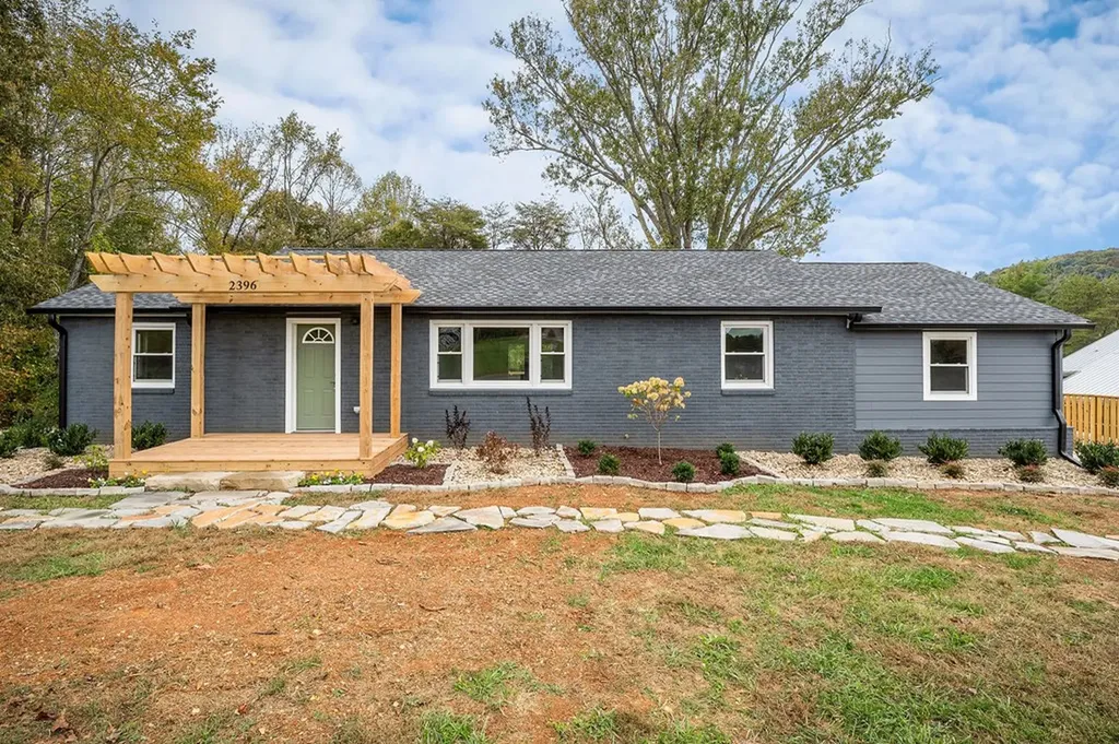 2396 Highway 70 E Cookeville TN 38501