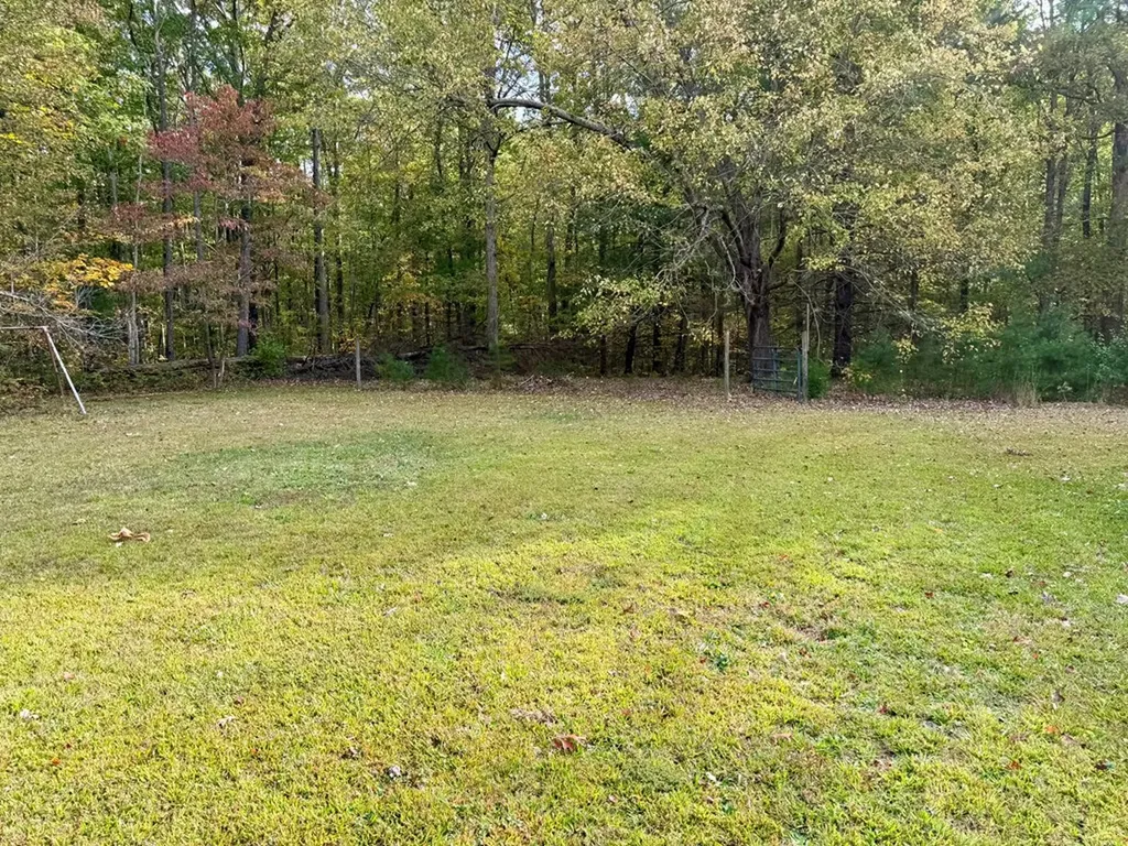 531 Mary Cromwell Road Jamestown TN 38556