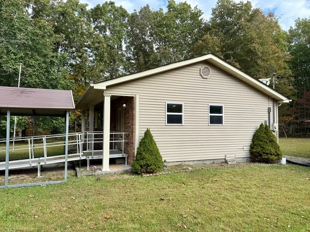 531 Mary Cromwell Road Jamestown TN 38556