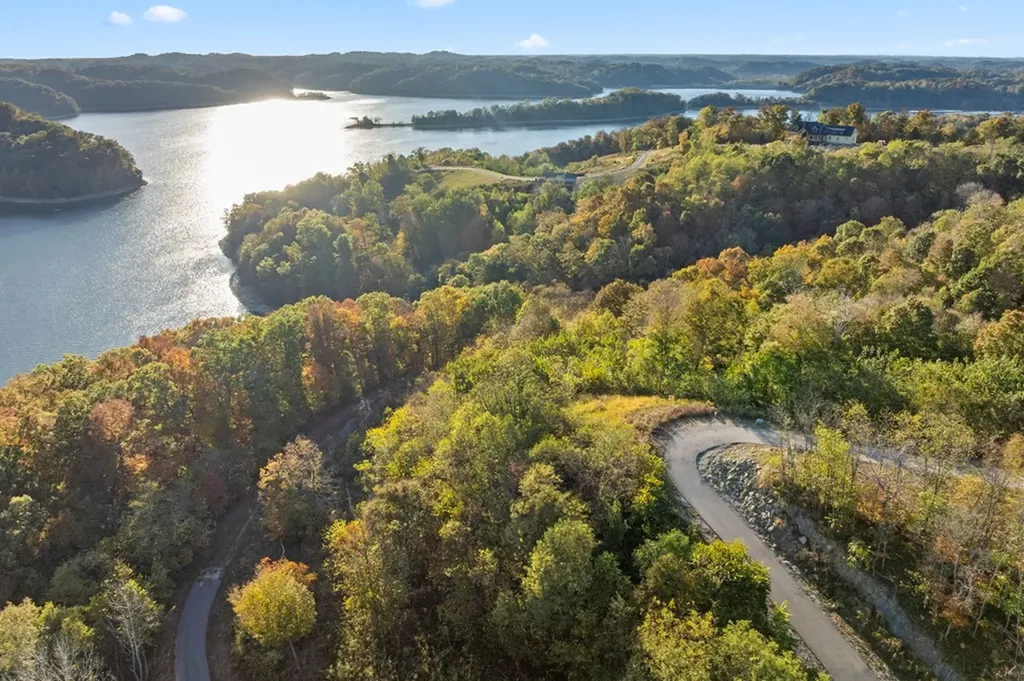 Lot 20d Crappie Lane Hilham TN 38568