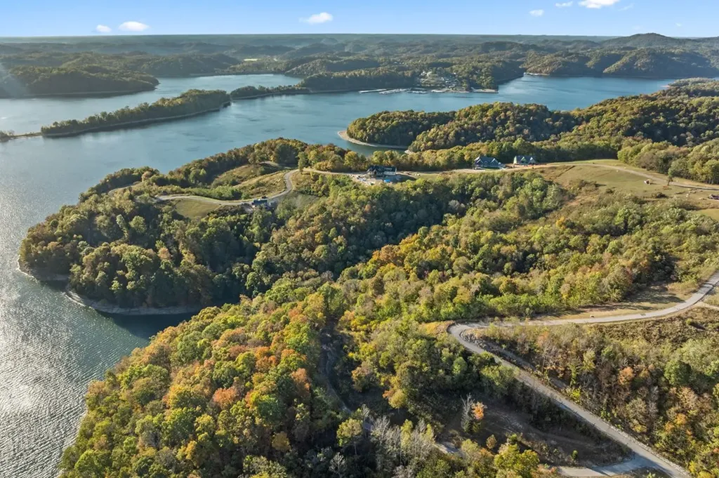 Lot 20d Crappie Lane Hilham TN 38568