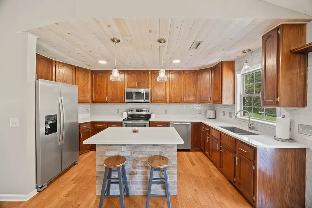 280 Hailey Ridge Lane Gainesboro TN 3856