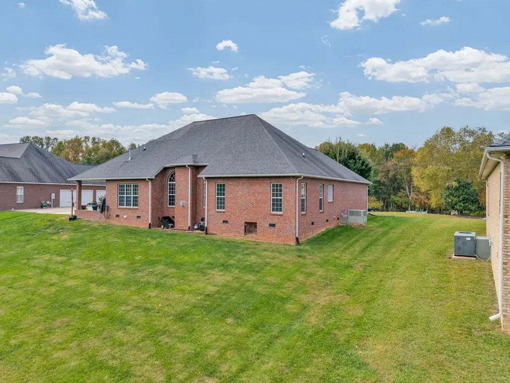 322 New Heritage Drive Cookeville TN 38506