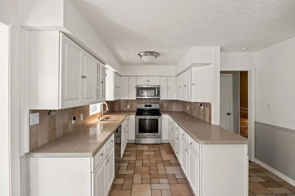 5091 Turney Groce Road Byrdstown TN 38549