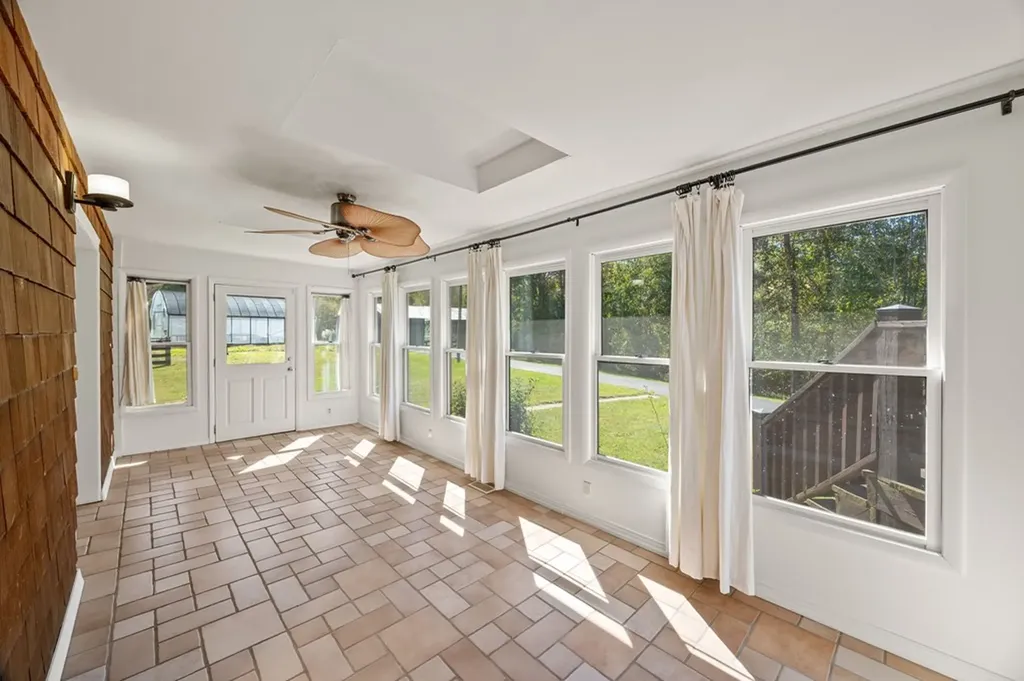 5091 Turney Groce Road Byrdstown TN 38549