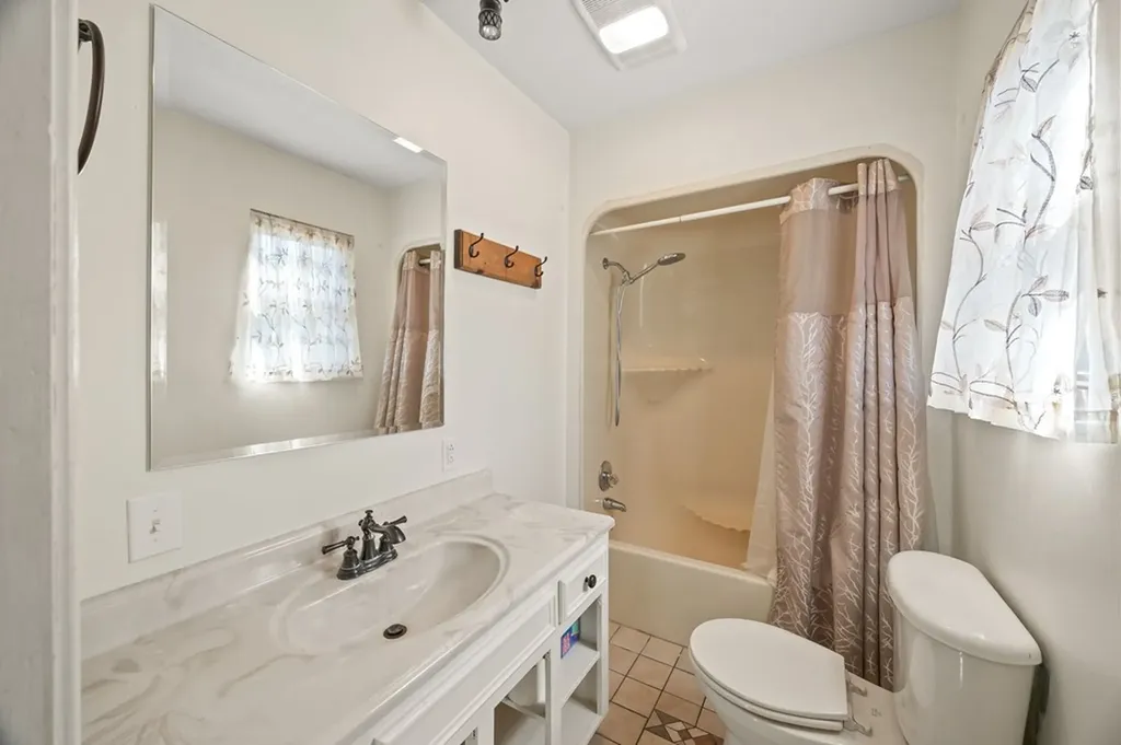 5091 Turney Groce Road Byrdstown TN 38549