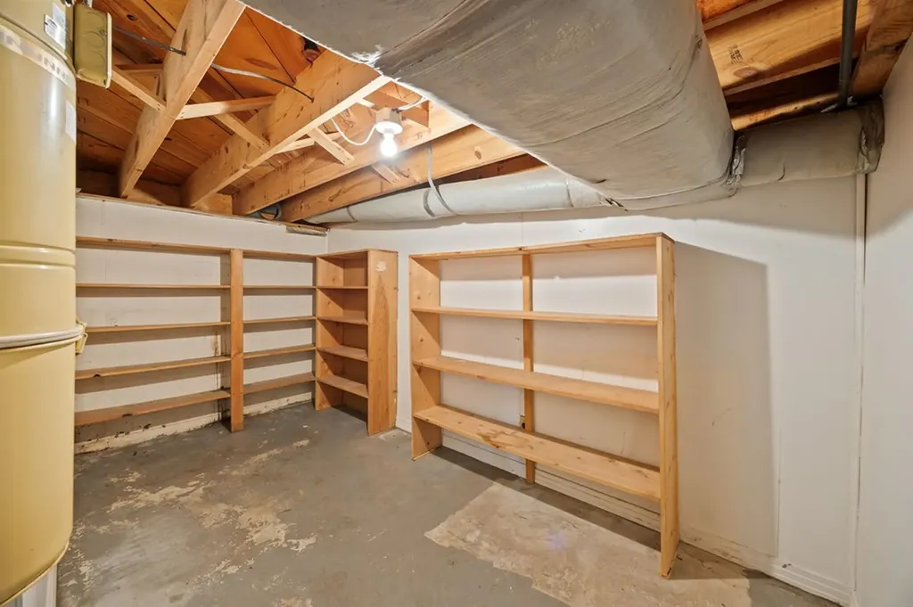 5091 Turney Groce Road Byrdstown TN 38549