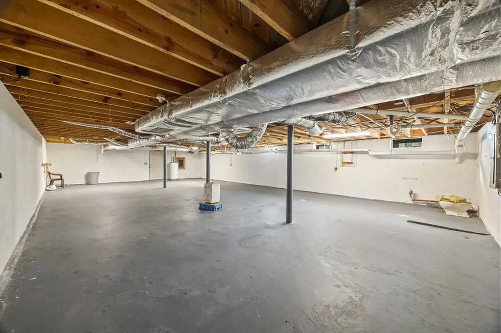 3464 S Grundy Quarles Highway Gainesboro TN 38562