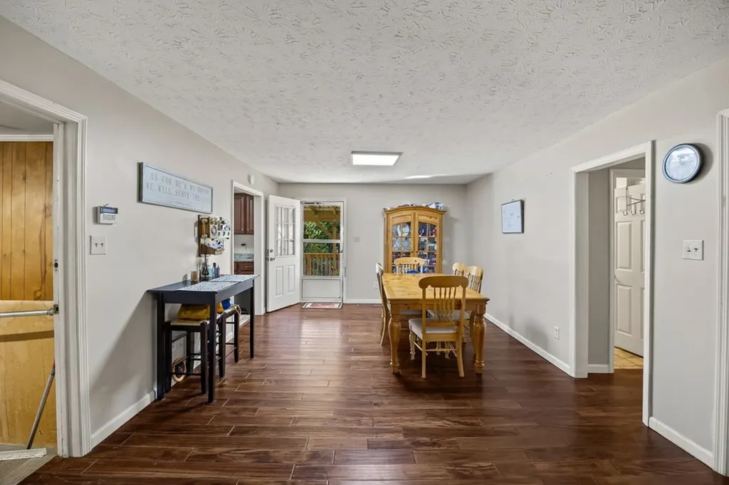 3464 S Grundy Quarles Highway Gainesboro TN 38562