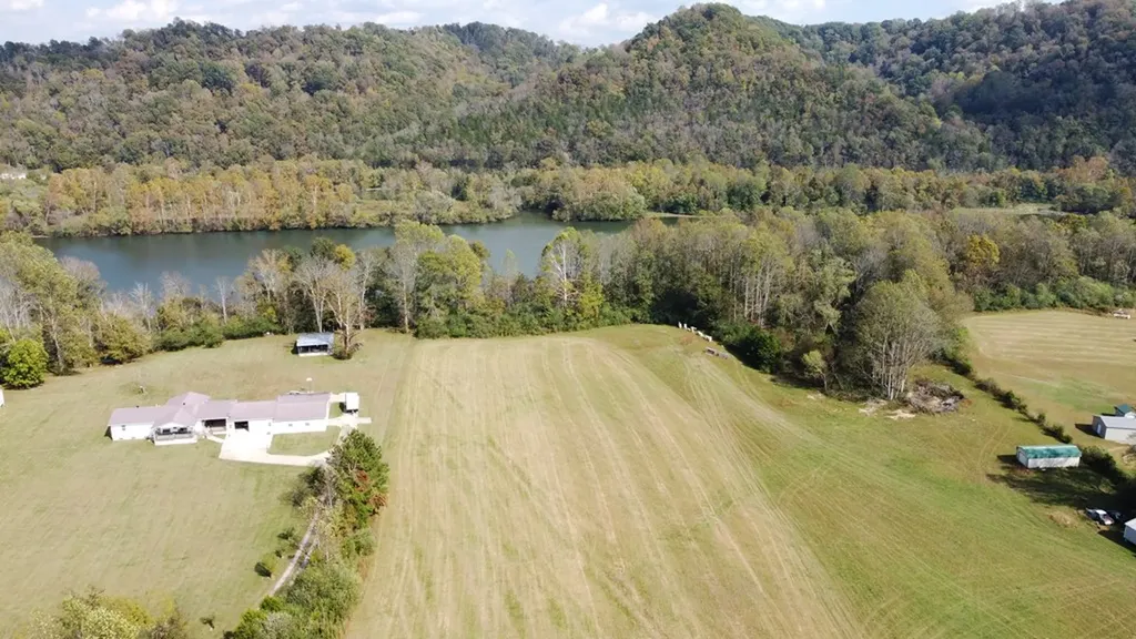 Tract 16 Fairground Lane Whitleyville TN 38588