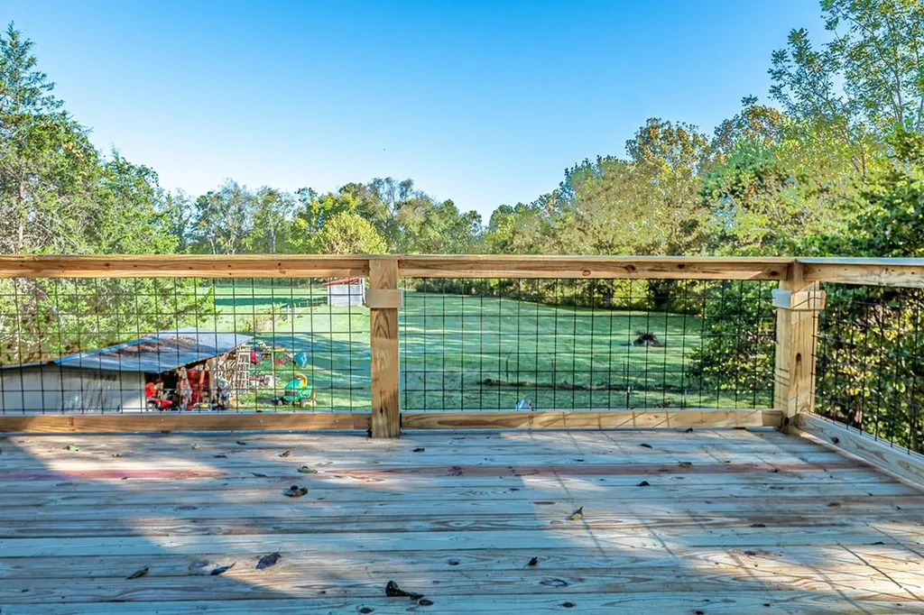 166 Bethlehem Road Rickman TN 38580