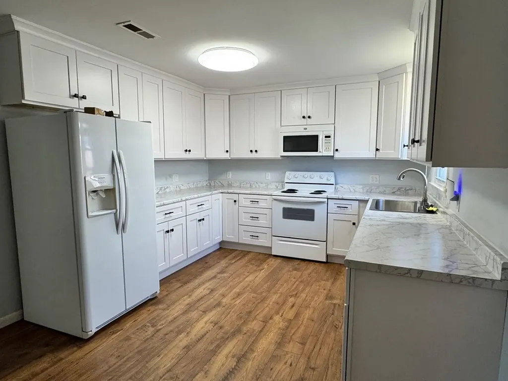 34 Hampton Square Crossville TN 38555