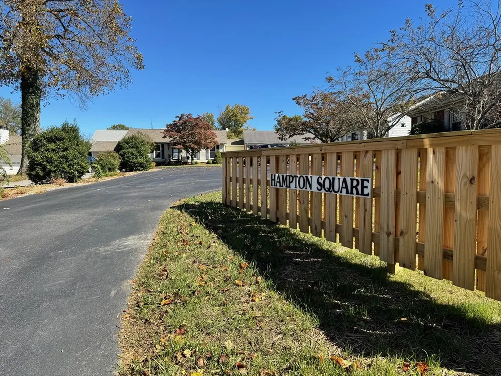 34 Hampton Square Crossville TN 38555