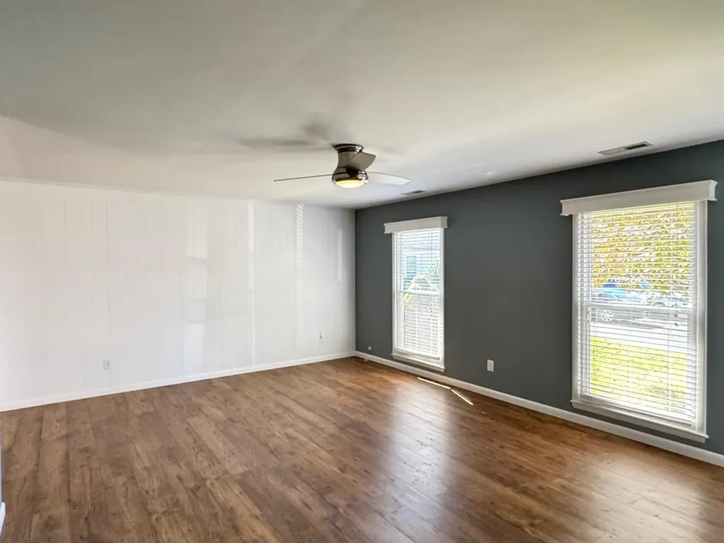 34 Hampton Square Crossville TN 38555